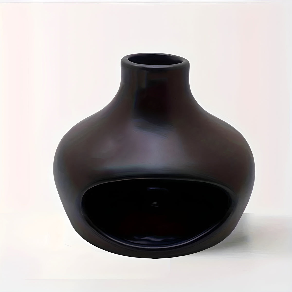004 - Ceramic Burner with Chimney for Meditation & Altar Decor