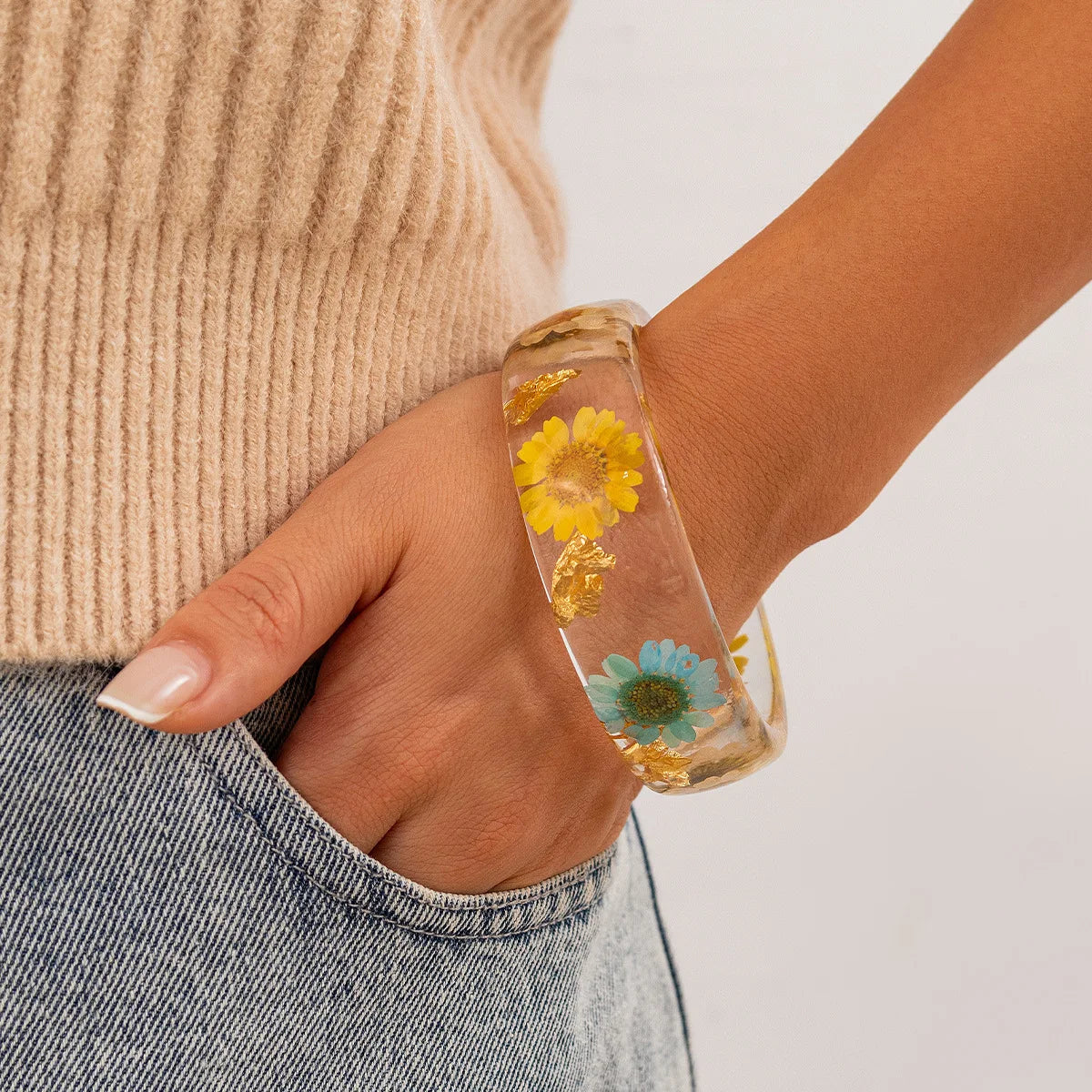 011 - Fashion Flower Bangle Bracelet