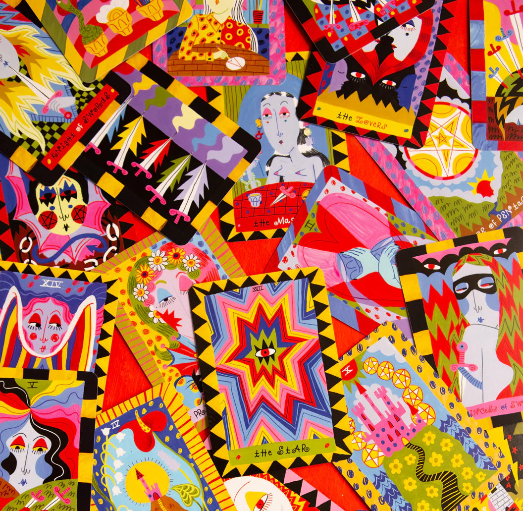 005 - The Gentle Thrills Tarot Card Deck for Vibrant Divination