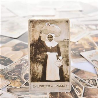 005 - The Hoodoo Tarot Deck for Ancestral Divination