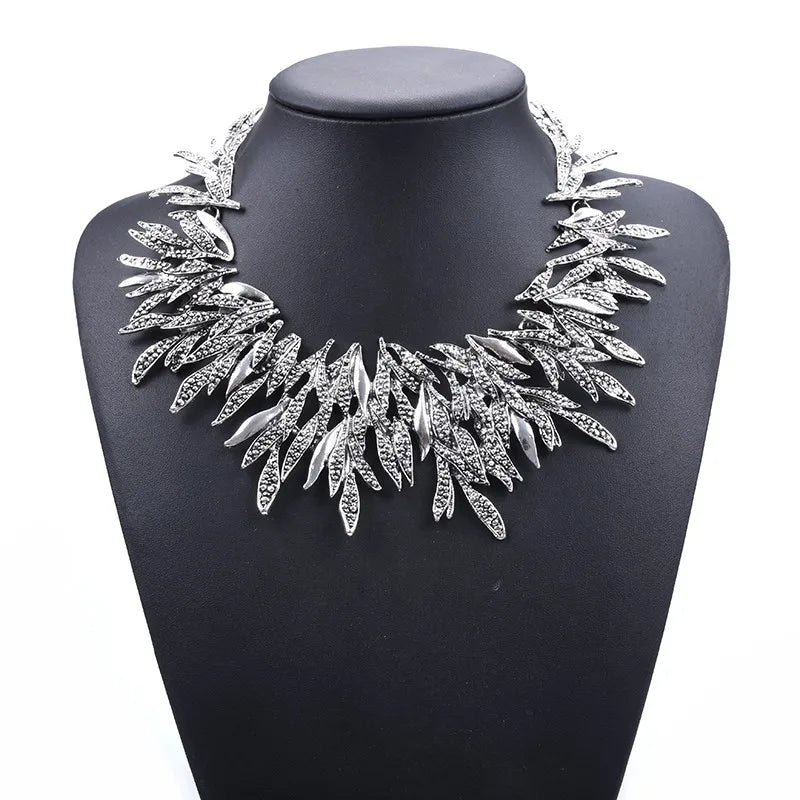 001 - Vintage Maxi Statement Necklace