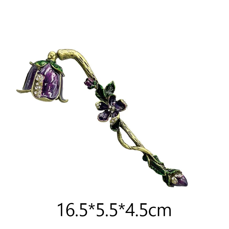002 - Antique Style Candle Snuffer